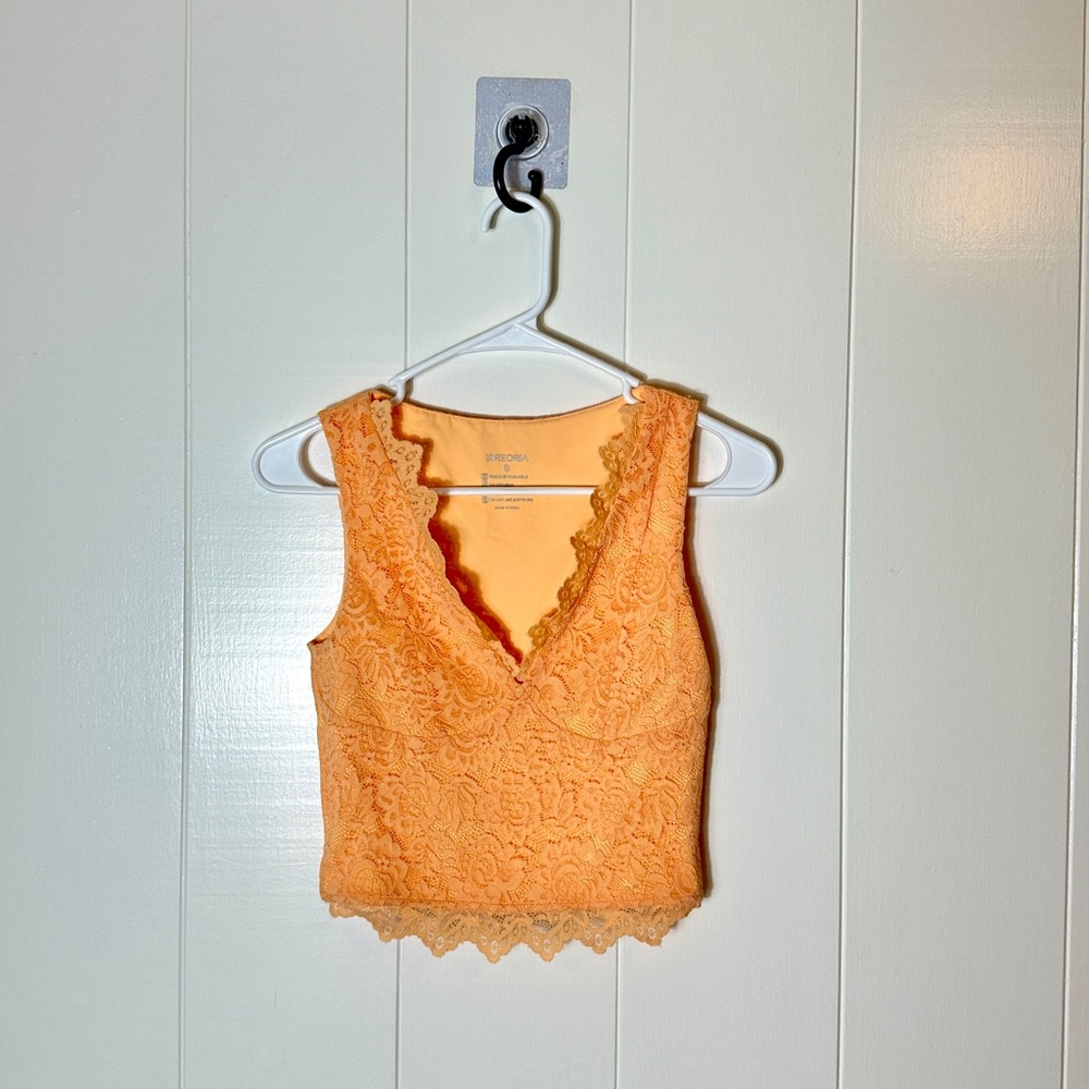 ReoRia Orange Lace V-Neck Tank Top